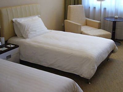 Rui Tai Hongqiao Hotel 4*